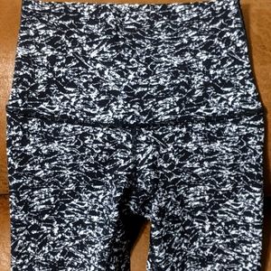 🦓 Lululemon print long leggings